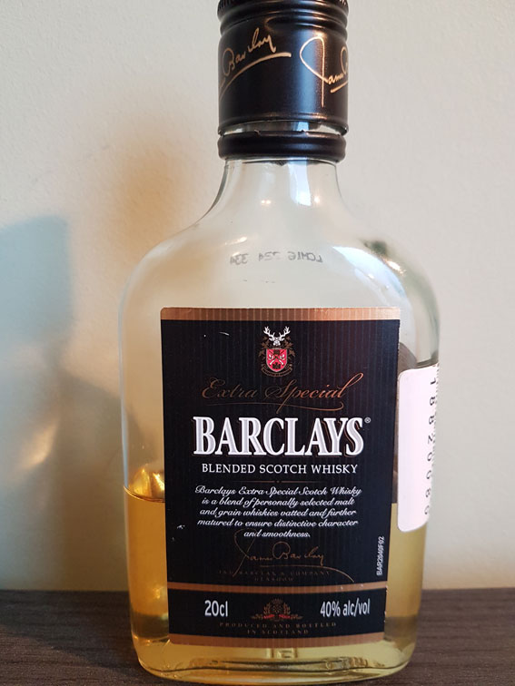 Виски 40 лет. Виски хайленд Чиф. Виски хайленд Чиф 0.7. Barclays Blended Scotch Whisky. Виски хайлендер Чиф.