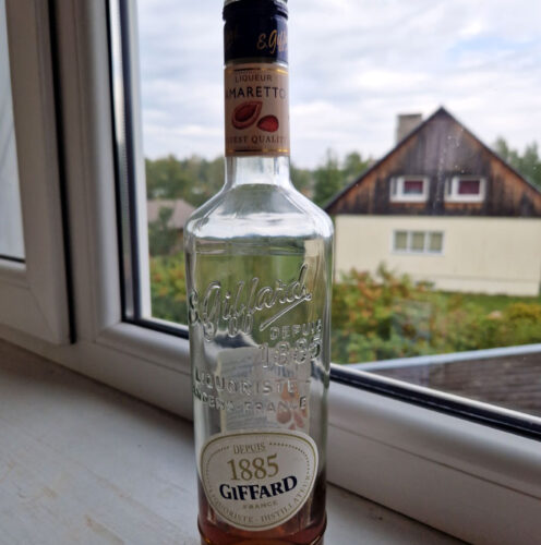 Giffard Amaretto (25%)