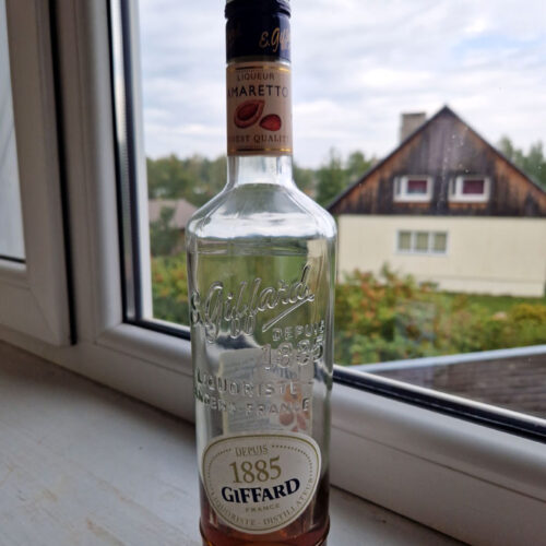 Giffard Amaretto (25%)